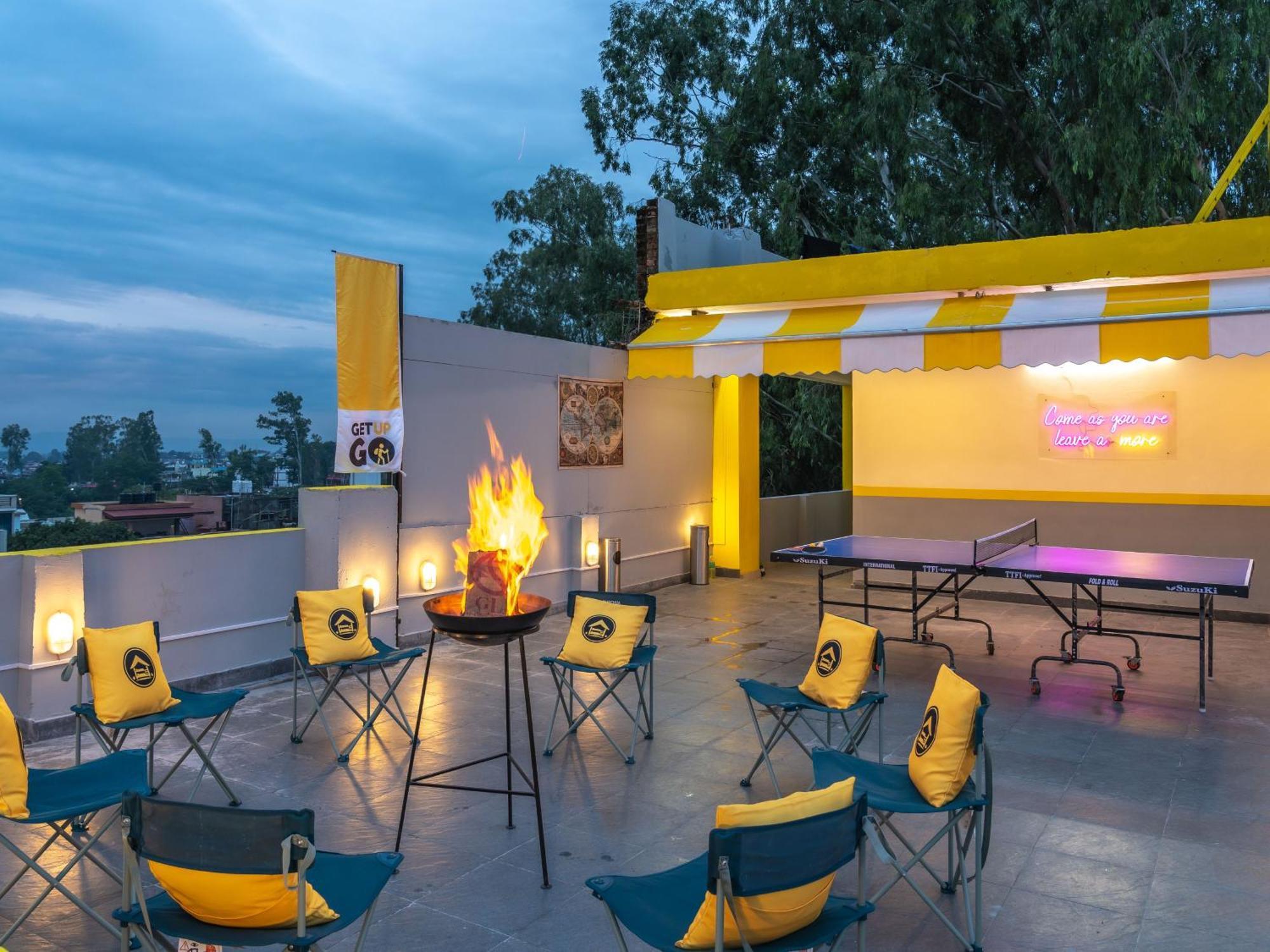 The Hosteller Dehradun Ngoại thất bức ảnh
